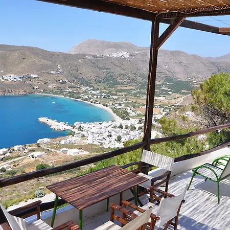 Pano Gitonia Aparthotel 3*