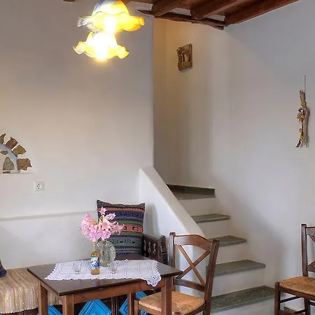 Pano Gitonia Aparthotel Aegiali