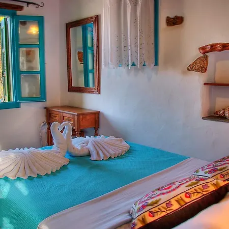 Pano Gitonia Aparthotel